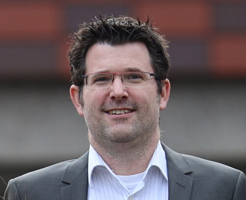 Unser Schulleiter ist Herr David Kohlen